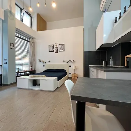 Loft Lumineux A Trastevere アパート